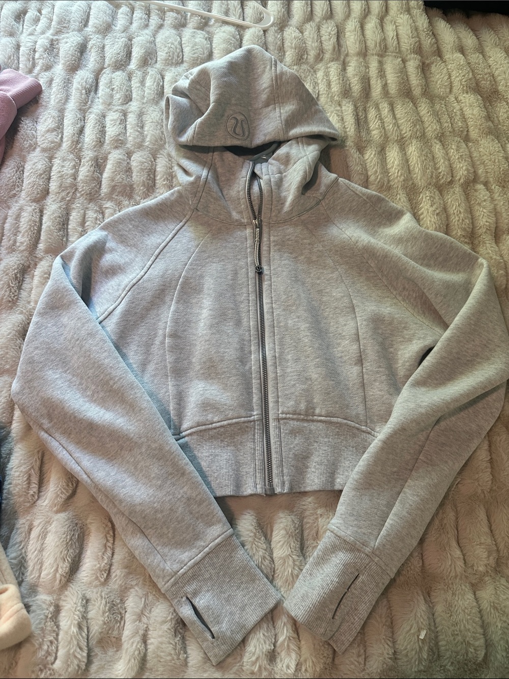 Lululemon Women’s Cropped Scuba Gray NWOT XS/S